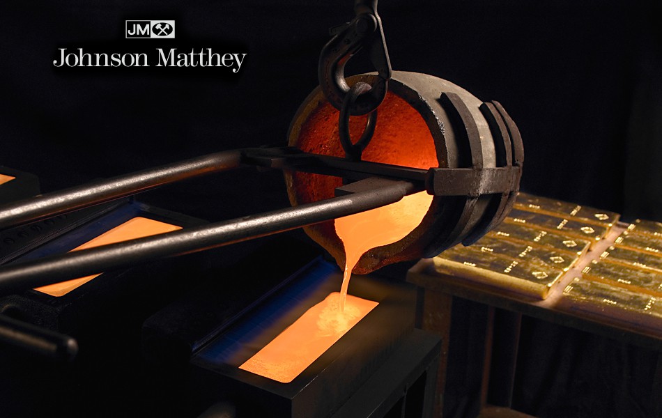 003_Location_Gold_Pour